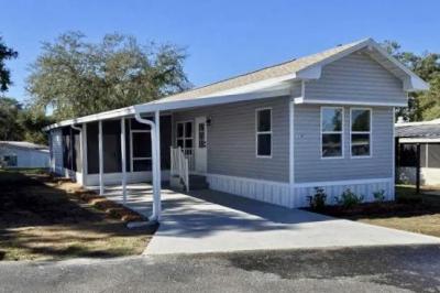 Mobile Home at 101 Oakhill Ridge Rd Valrico, FL 33594