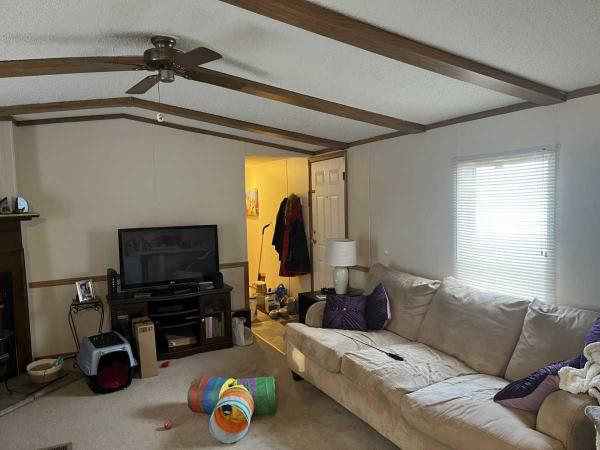 1992 Fairmont Manufactured Home