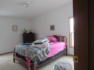 Photo 12 of 9 of home located at 1855 Kristen Erin Ct Indianapolis, IN 46234