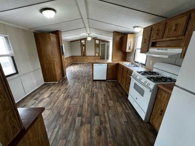 Mobile Home at 2100 Tri Level Ln Saint Joseph, Mo 64503 Saint Joseph, MO 64503