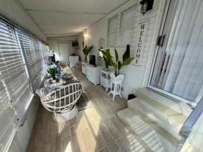 Photo 4 of 15 of home located at 7125 Fruitville Rd 377 Sarasota, FL 34240