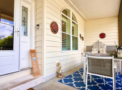 Photo 3 of 14 of home located at 2903 Pier Drive Ruskin, FL 33570