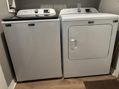 Photo 5 of 14 of home located at 2903 Pier Drive Ruskin, FL 33570