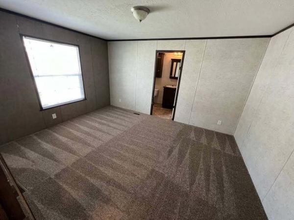 2017 Champion RA1664-SH3 Mobile Home