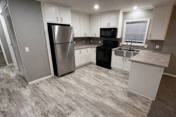 2019 Skyline E432C Mobile Home