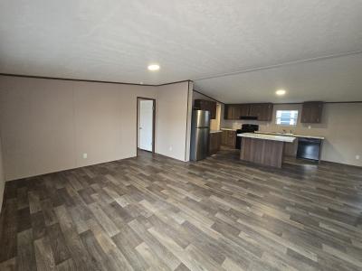 Photo 4 of 11 of home located at 429 Mill Run Avenue Kyle, TX 78640
