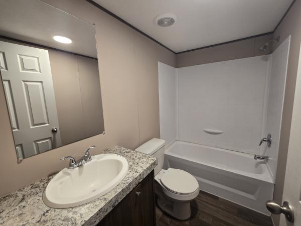 2023 Clayton Mobile Home