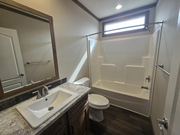 2023 Clayton 32DEV28563A (4Bed) Mobile Home