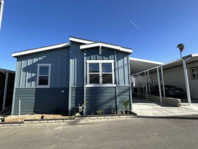 Photo 2 of 19 of home located at 3444 W Center Street #21 Riverside, CA 92501