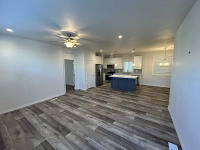 Photo 2 of 18 of home located at 3444 W Center Street #21 Riverside, CA 92501