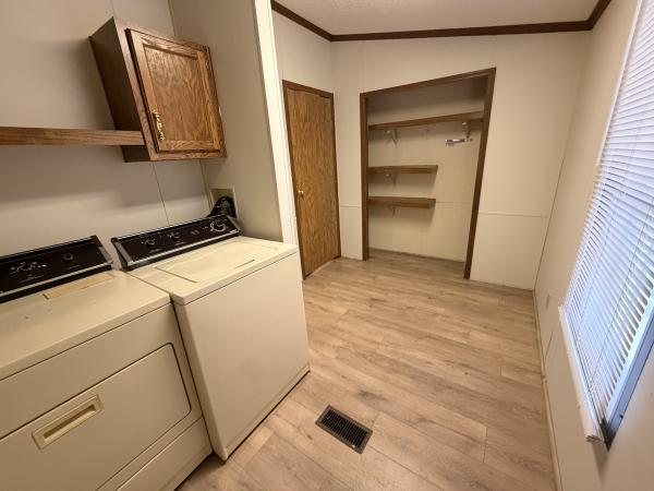 1989 Redman Las Brisas Mobile Home