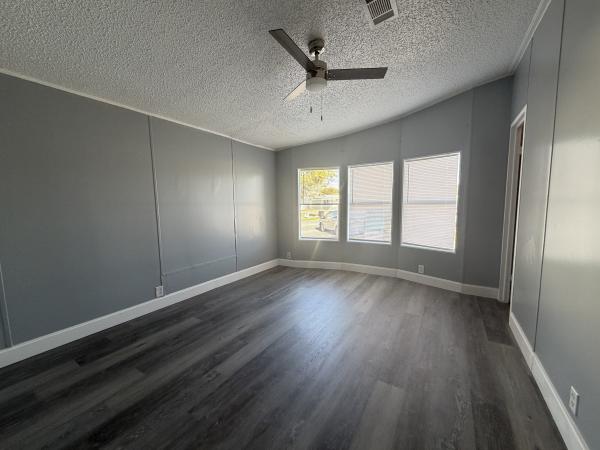 2000 FWHI UNKNOWN Mobile Home