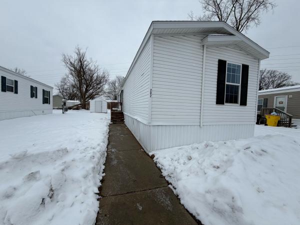 2019 Champion RA1670217 Mobile Home