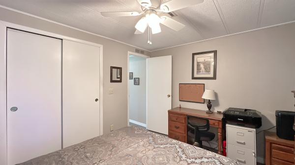 1985 HOME Mobile Home