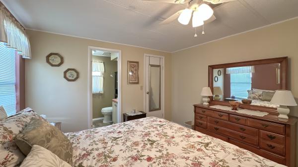 1985 HOME Mobile Home