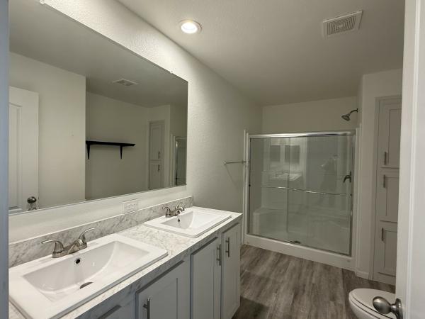 2021 Clayton Mobile Home