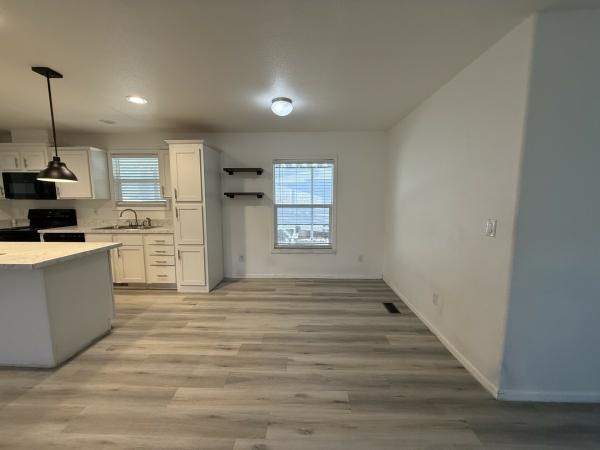 2021 Clayton Mobile Home