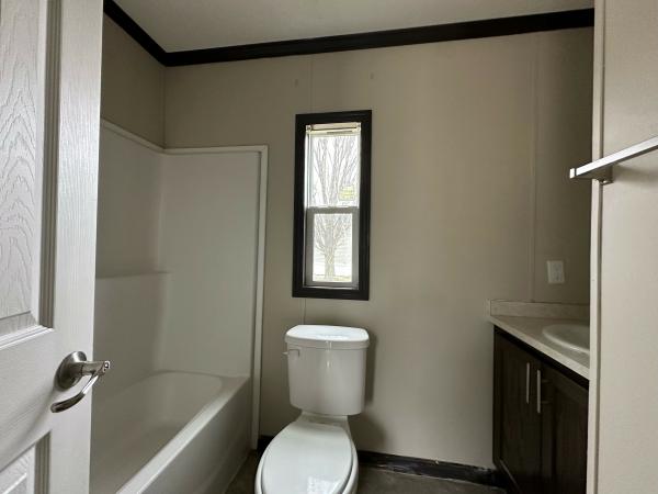 2019 Skyline FXA407 Mobile Home