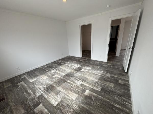 2025 Champion SCH542 - Champion - York Mobile Home