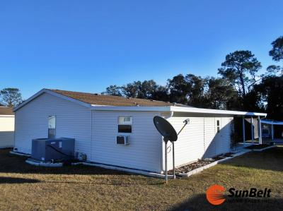 Photo 4 of 54 of home located at 21271 W Hwy 40 Lot 63 Dunnellon, FL 34431