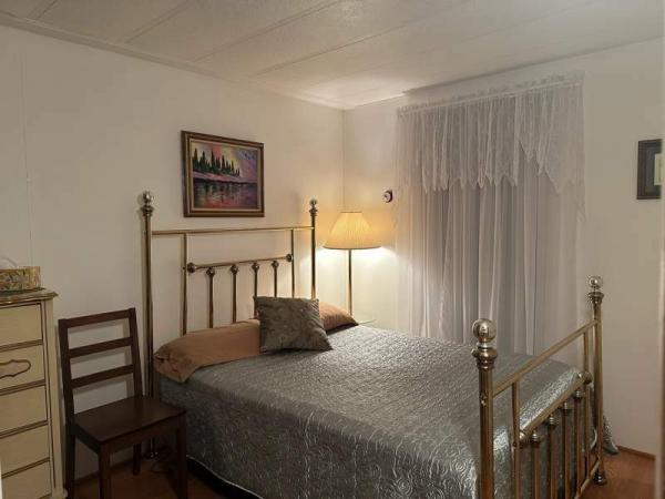 1985 Redman Manufactured Home