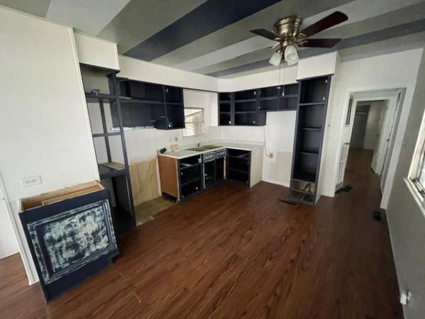 1970 MARL Manufactured Home