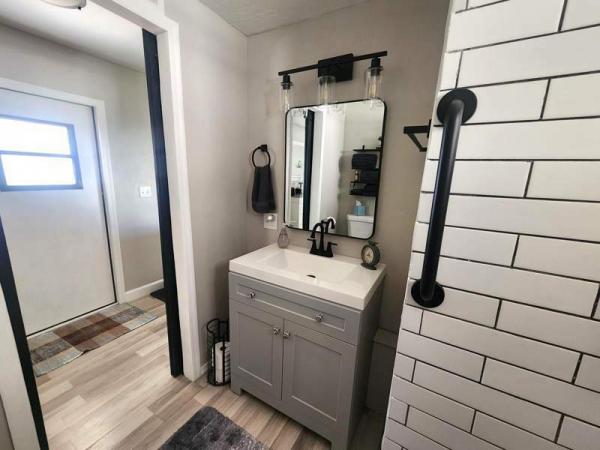 1970 Academy Manufactured Home