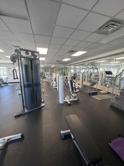 Photo 5 of 11 of home located at 4276 Us 441 S. Site N295 Okeechobee, FL 34974