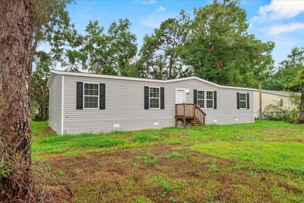 2025  Mobile Home For Sale