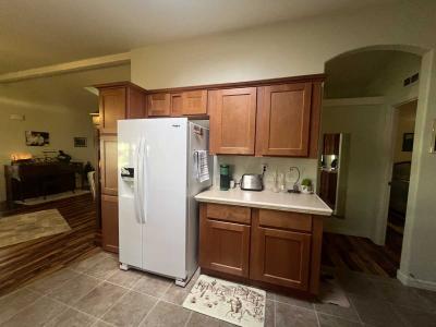 Photo 4 of 24 of home located at 2121 S Pantano Rd #304 Tucson, AZ 85710