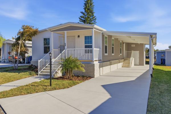 2025 Champion CH2450H32G01 Mobile Home