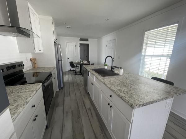 2025 Champion CH2450H32G01 Mobile Home