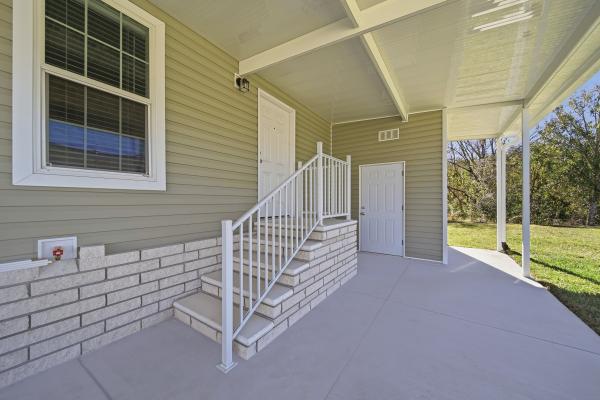 2025 Champion CH2450H32G01 Mobile Home