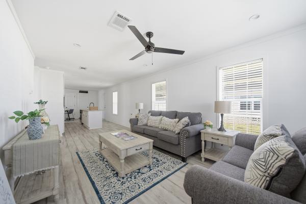 2025 Champion CH2450H32G01 Mobile Home