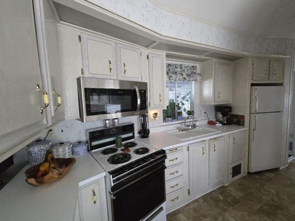 1994 Cavco Manufactured Home