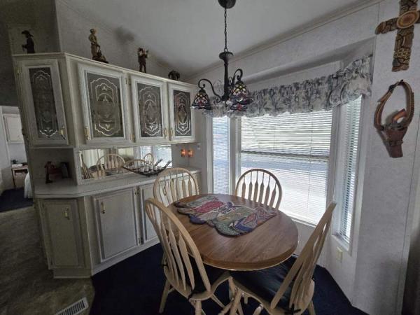 1994 Cavco Manufactured Home