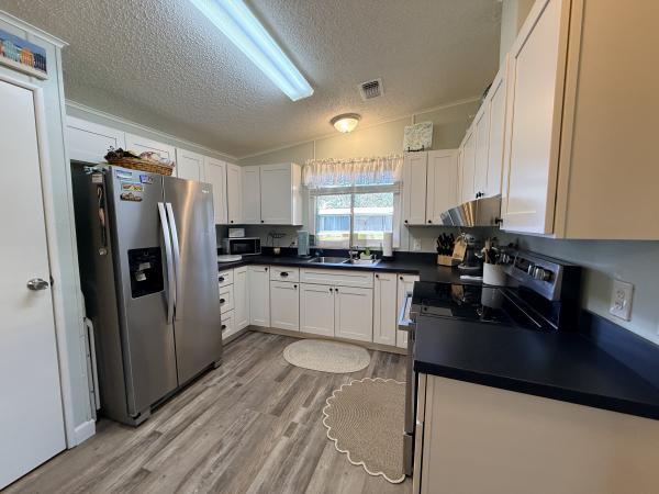 1986 Palm Harbor PH09222A/B Mobile Home