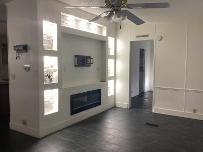 Photo 4 of 13 of home located at 34673 SW 187th Pl Homestead, FL 33034