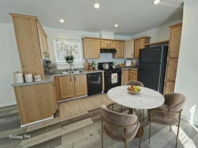 Photo 2 of 14 of home located at 825 N Lamb Blvd, #125 Las Vegas, NV 89110