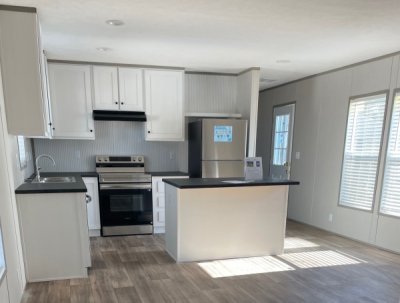 Photo 4 of 12 of home located at 1523 Winding Trail Orlando, FL 32825