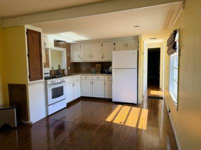 Photo 5 of 20 of home located at 3100 S.w. 51st Avenue Davie, FL 33314