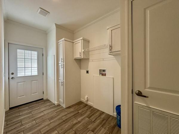 2026 Champion - Lake City LaBelle Mobile Home