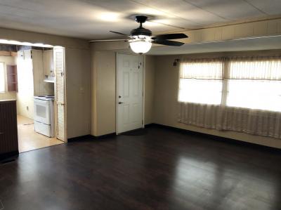 Photo 4 of 5 of home located at 2508 Pulaski Orlando, FL 32818