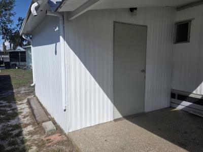 Photo 3 of 18 of home located at 61 Dale Drive W. Winter Haven, FL 33880