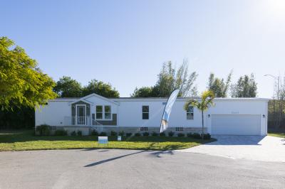 Mobile Home at 5657 Camelford Court Lot 469 Sarasota, FL 34233