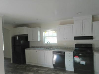 Photo 4 of 14 of home located at 1630 Balkin Rd #27 Tallahassee, FL 32305