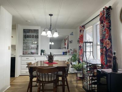 Photo 3 of 20 of home located at 13152 Grape Avenue Grand Island, FL 32735