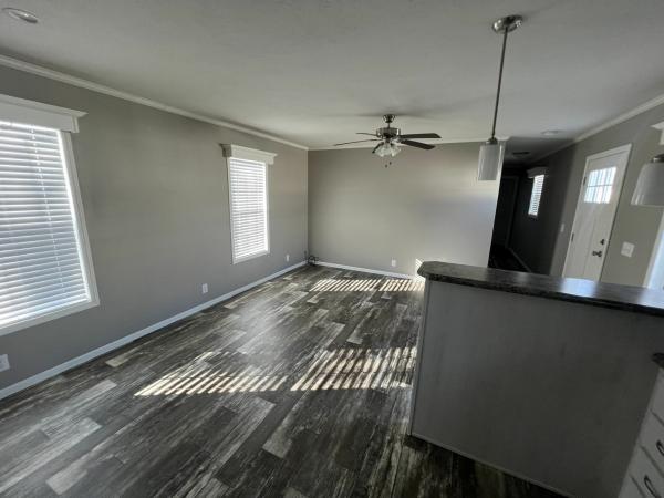 2019 Champion Dutch Diamond II Mobile Home