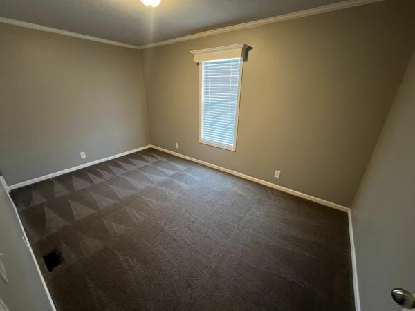 2019 Champion Dutch Diamond II Mobile Home