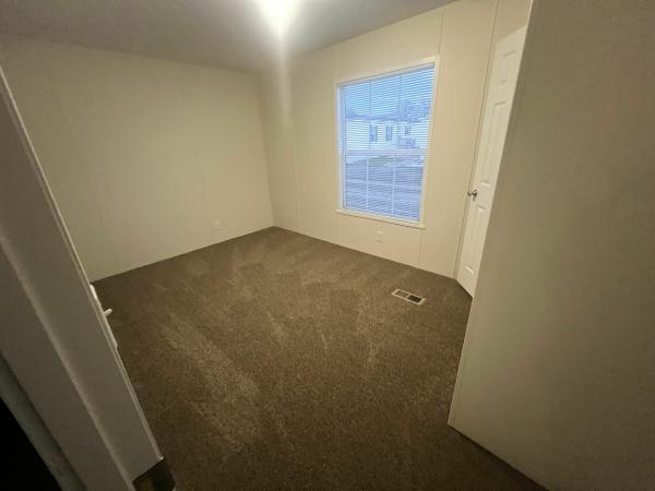 2016 Champion Redman Advantage II Mobile Home